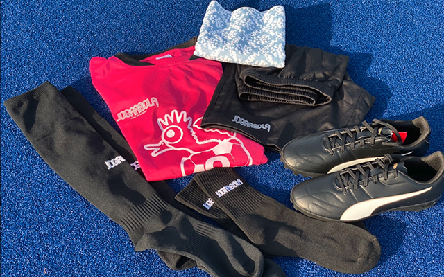 手ぶらセット（シューズ・ソックス・ウェア上下・タオル）¥1,500